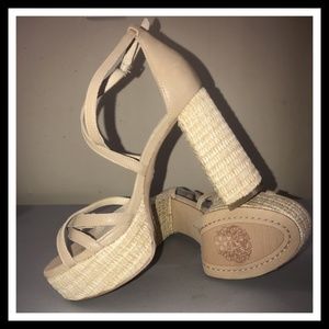 Vince Camuto Tan Garnita Platform Sandal NWOT